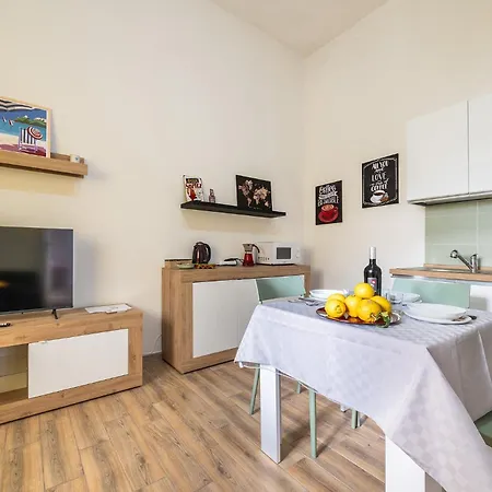 Indipendente Claro Appartement Quartucciu